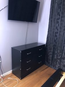 Assembled chest of drawers